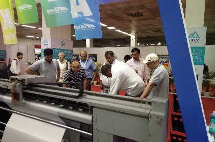 Met Top-banner in New Delhi