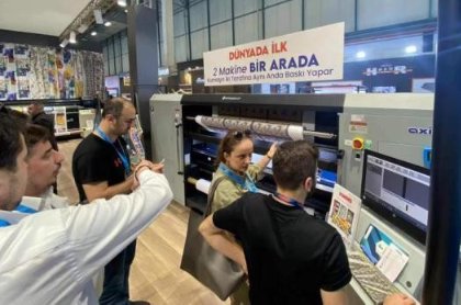 Tob-banners double sided textile printer at ITM in Istanbul